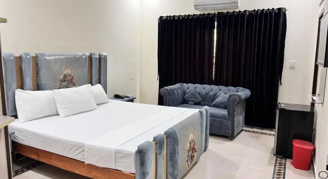 Royal Blue BnB, Boek Hotel Hotels en accommodaties in G-9 Sector, Hotel
