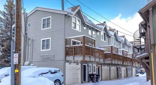 14th Street Townhomes #2 3 Bedroom Condo