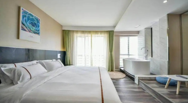 Номер Deluxe Shan Hai Ju Sea View Hotel