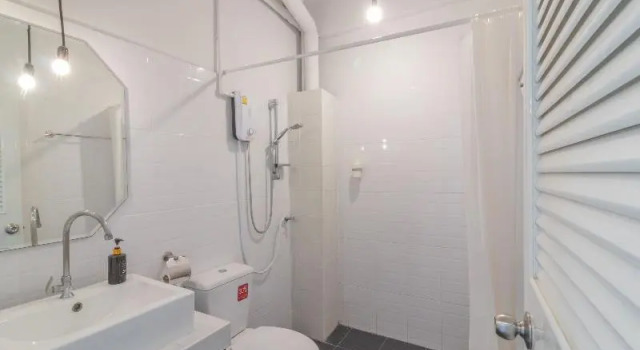 Номер Standard Beige Poshtels + Netflix