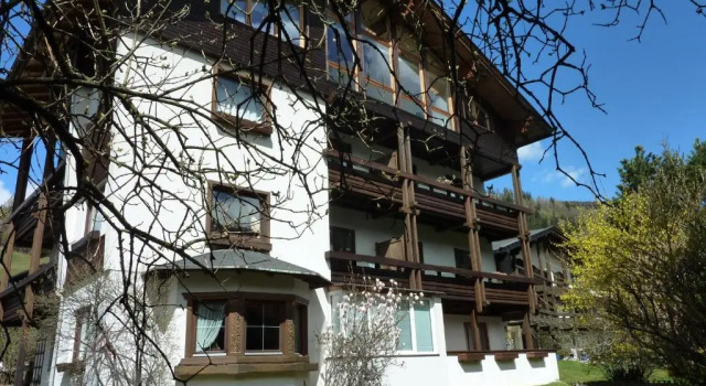 Landhaus Frank, Забронировать Дом для отпуска Коттеджи Бад-Клайнкирххайм, рядом с Горнолыжный подъемник Траттниглифт, Коттедж