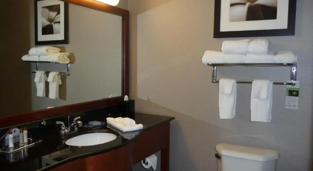Номер Standard Wingate by Wyndham Columbia
