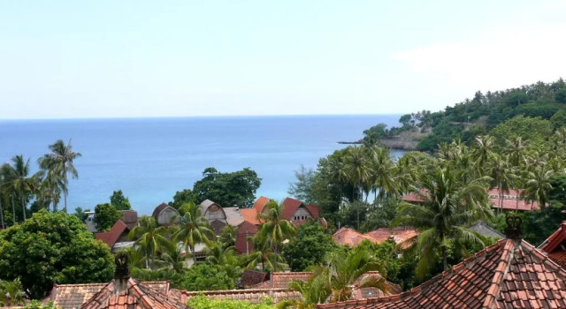 Люкс Puri Bunga Beach Cottages
