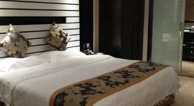 Chongqing Longding Boutique Hotel