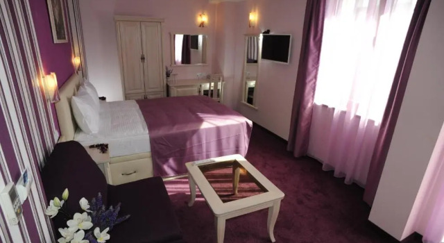 Двухместный номер Deluxe с балконом Hotel Adria