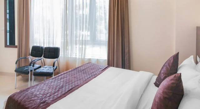 Oyo 14442 Hotel Punarnava, Rezervovat Hotel Hotely v Bangalore s parkováním, Parkování