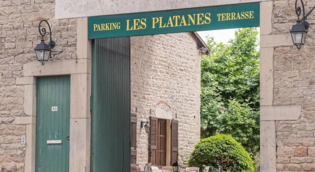 Hôtel Les Platanes, Đặt Khách sạn Gorrevod 