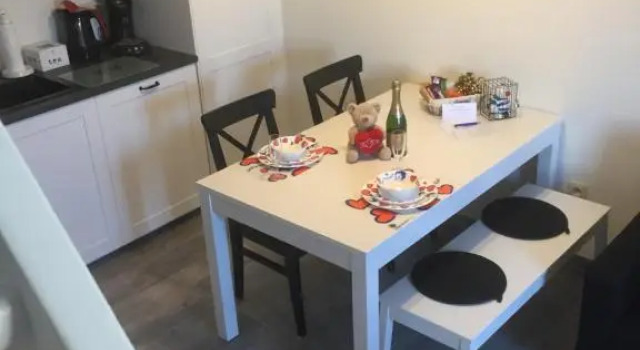 Vakantiestudio Melroce, Rezerwuj Hotel Hotele w Bruksela z parkingiem, Parking