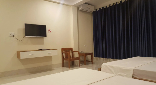 Sky Hotel