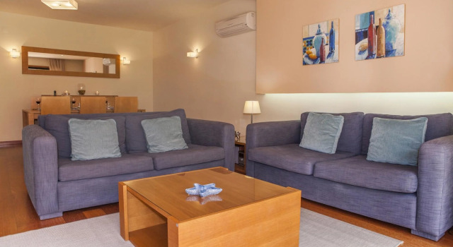 B27 - Luzbay 2 Bed Apartment, Boek Appartement Luz Albufeira