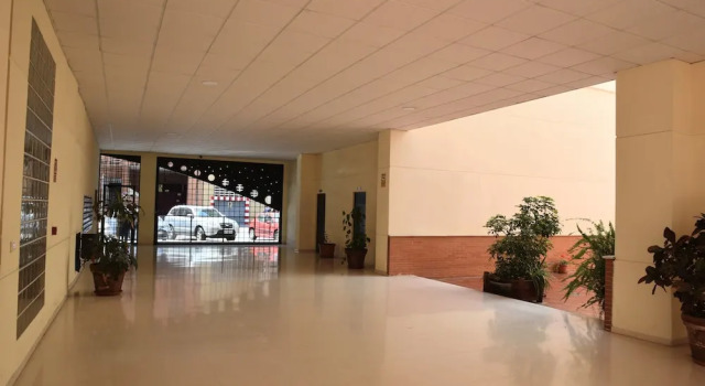 Homely Málaga Vialia con Parking, Забронировать Отель Отели Малаги с парковкой, рядом с Centro Comercial Larios Centro, Парковка