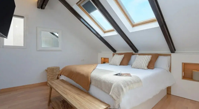 Апартаменты Stylish Penthouse Private Terrace Plaza Mitjana