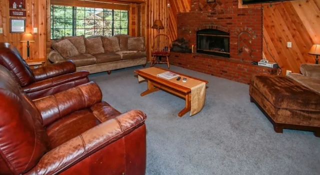1867- Diamond Houzz 3 Bedroom Home by Redawning, Rezerwuj Hotel Big Bear Lake Stany Zjednoczone