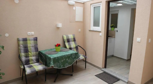 Студия с видом на море Apartments Komel