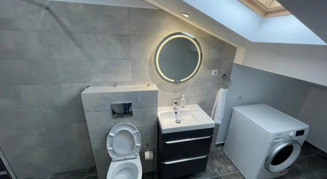 Apartament luxury, Забронировать Апартаменты/квартира Отели Арджеш с парковкой, Парковка