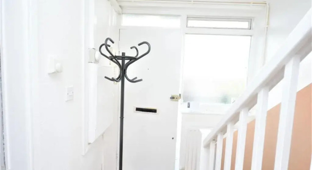 Апартаменты Beautiful Two Bedroom Flat in Brixton London