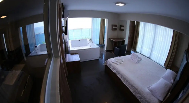 Люкс Bayraktar Hotel
