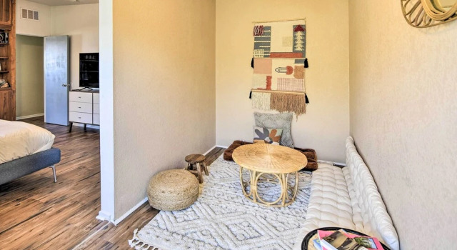 Desert Retreat w/ Backyard Oasis & Mtn Views!, Buchen Sie Ferienhaus Twentynine Palms Joshua-Tree-Nationalpark