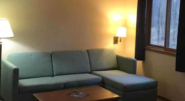 Семейный люкс Deluxe Village Inn on the Lake