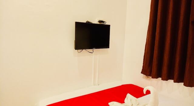 Люкс OYO 888 City Stay Inns Fortview BGC