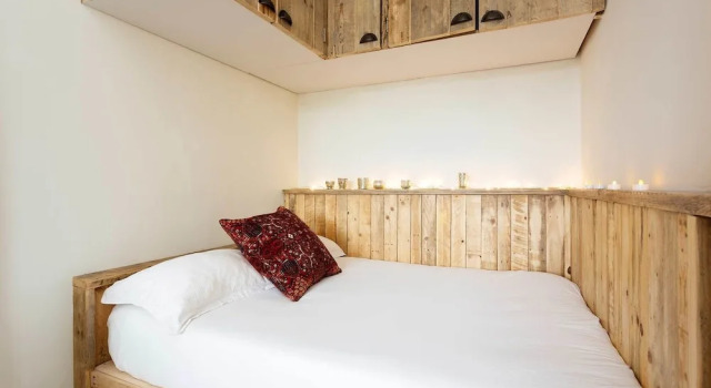 Rustic River Court, Забронировать Отель Лондонский Сити Лондон, рядом с Роупел-стрит