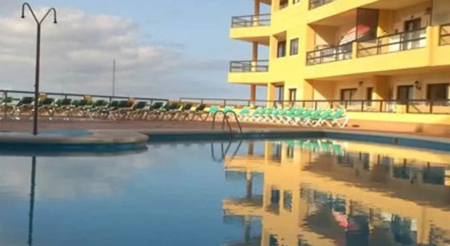 Apartment With one Bedroom in Santa Cruz de Tenerife, With Wonderful City View, Pool Access, Furnished Balcony - Near the Beach, Забронировать Апартаменты/квартира Отели Сан-Мигель-де-Абона с парковкой, рядом с Playa Amarilla, Парковка