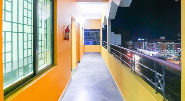 OYO 69765 Unnatha Residency, Varaa Hotelli Hotellit Bangalore pysäköinnillä, Pysäköinti