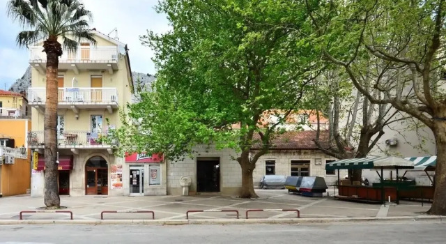 Toma - 200 m From Beach - SA4, Rezerwuj Hotel Hotele w Split Region z parkingiem, Parking