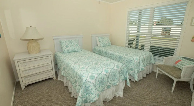 Sandpiper Cove 1082 2 Bedroom Condo by RedAwning, Забронировать Апартаменты/квартира Отели Дестин с парковкой, рядом с Аквапарк Биг-Каунас, Парковка
