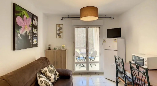Appartement Lamalou-les-Bains, 1 pièce, 2 personnes - FR-1-451-123, Rezervasyon Daire Lamalou-les-Bains Hérault