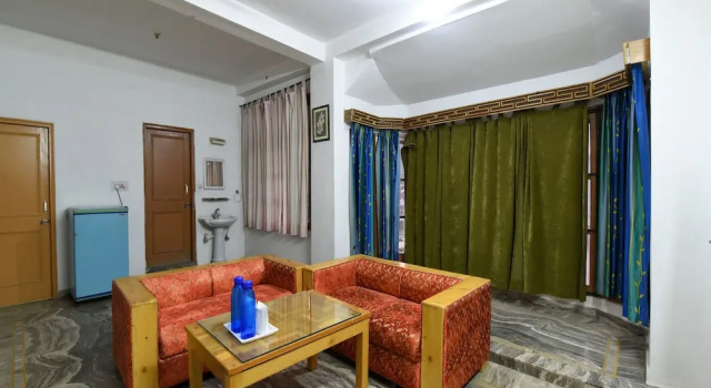 OYO 14223 Home Deluxe 2BHK Near Kullu Airport, Buchen Sie Hotel Bhuntar Himachal Pradesh
