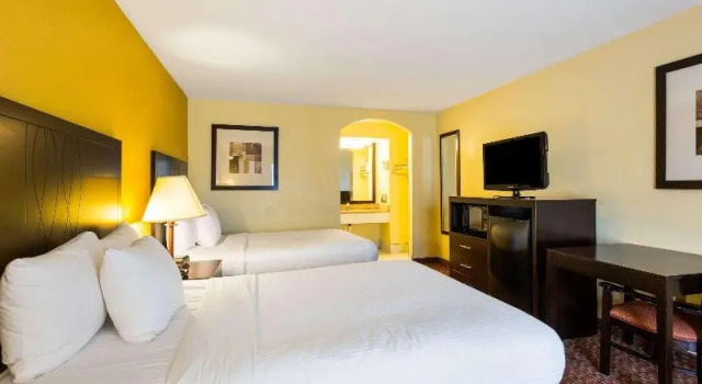 Номер Standard Best Western Blues Traveler Inn