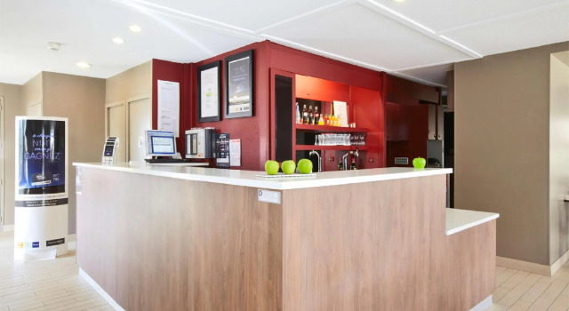 Campanile Versailles Buc, Book Hotel Versailles 