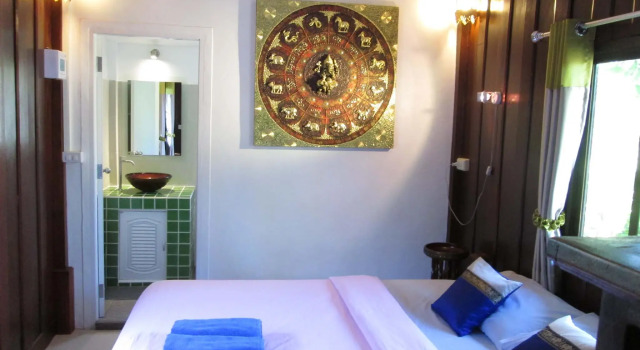 Happiness Resort, Забронировать Курортный отель Сукхотхай 