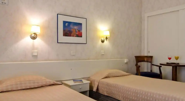 Семейный номер Standard с балконом Vergina Hotel