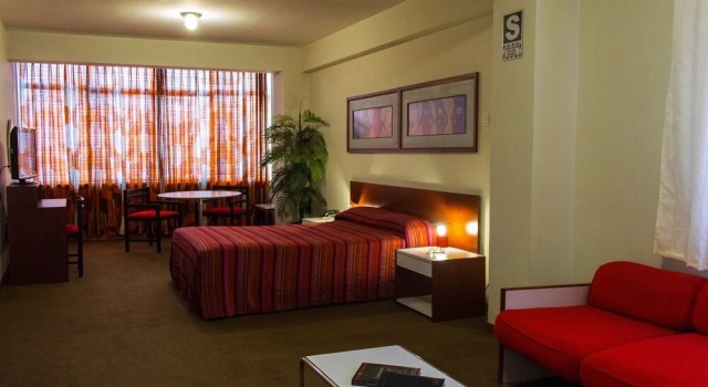 Camino Real Hotel