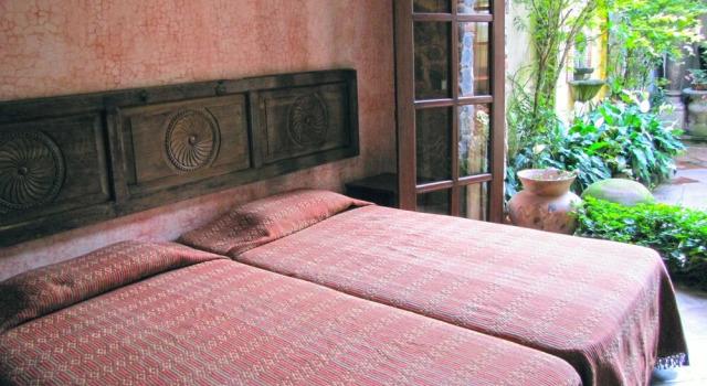 Casa Real, Book Vacation Home Antigua Guatemala Zacatepeques