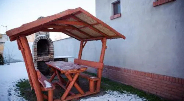 Adonisz Vendégház, Book Hotel Billige hoteller i Southern Great Plain