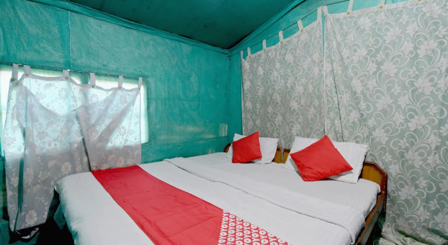 Люкс Standard OYO Flagship 44220 Camp Exotica