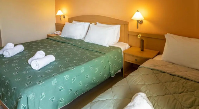Трёхместный номер Standard Hotel Serenity Tolo