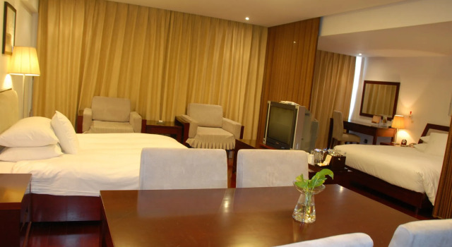 Gloria Plaza Hotel Kangqiao Shanghai