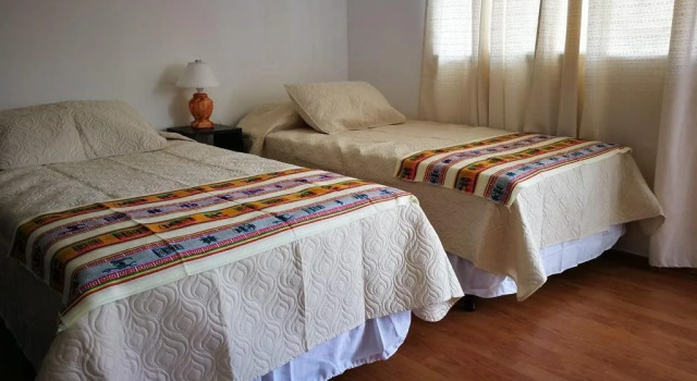 Hostal Casa Flores, Rezervovat Hotel Hotely v Jujuy s parkováním, Parkování