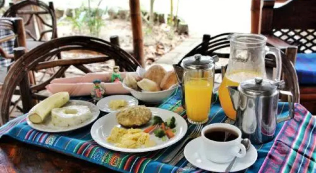 Ecolodge Mar y Paz Canoa, Rezerwuj Hotel Hotele w Manabi ze śniadaniem, Śniadanie