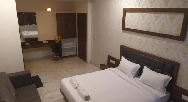Hotel Krishna Palace, Rezervovat Hotel Anand 