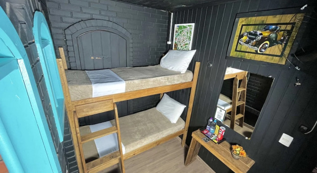 Кровать в общем номере (женский номер) Casa do Rogério Hostel