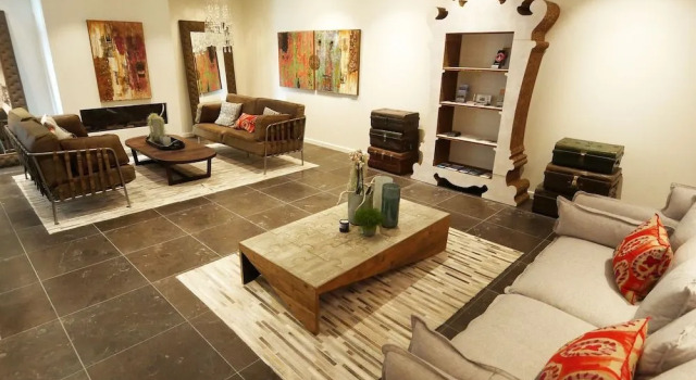 Easy Living Hotel