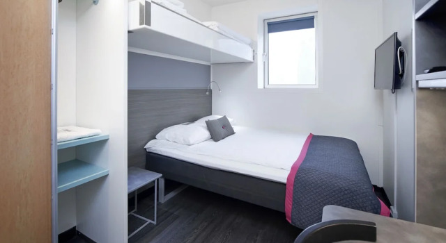 Трёхместный номер Standard Cabinn Metro