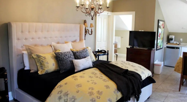 Люкс с 2 комнатами Norfolk Guest House Inn
