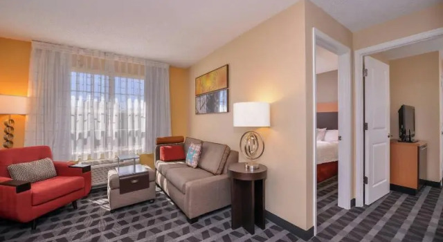 Четырёхместный люкс TownePlace Suites Arundel Mills BWI Airport
