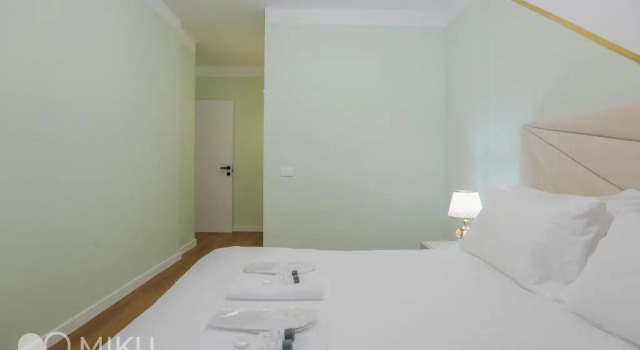 Апартаменты Miku Apartment - LUX 2Bd Apartment At City Center